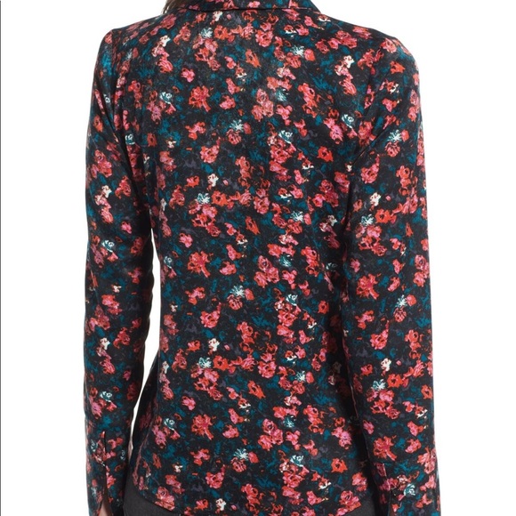 Something Navy Draped Front Top - Picture 2 of 4